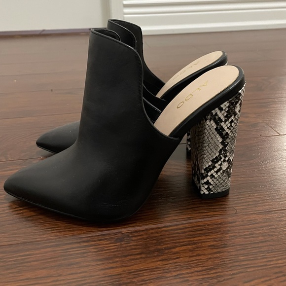 COPY - Soft leather Mules - Picture 1 of 5